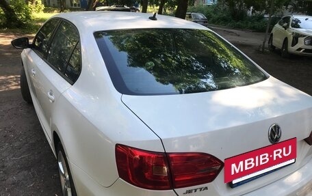 Volkswagen Jetta VI, 2012 год, 1 200 000 рублей, 2 фотография
