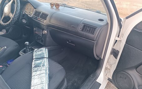 Volkswagen Golf IV, 2002 год, 449 000 рублей, 11 фотография