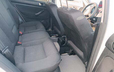 Volkswagen Golf IV, 2002 год, 449 000 рублей, 20 фотография