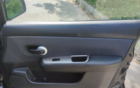 Nissan Tiida, 2007 год, 700 000 рублей, 13 фотография