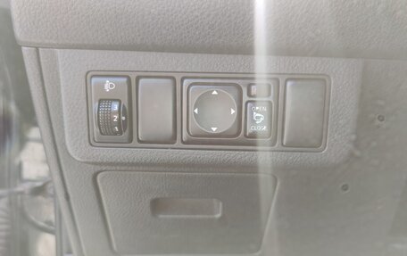 Nissan Tiida, 2007 год, 700 000 рублей, 19 фотография