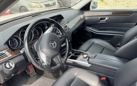 Mercedes-Benz E-Класс, 2013 год, 1 850 000 рублей, 2 фотография