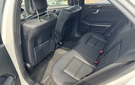 Mercedes-Benz E-Класс, 2013 год, 1 850 000 рублей, 4 фотография