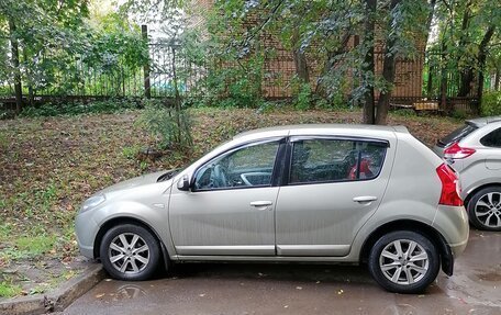 Renault Sandero I, 2012 год, 530 000 рублей, 3 фотография