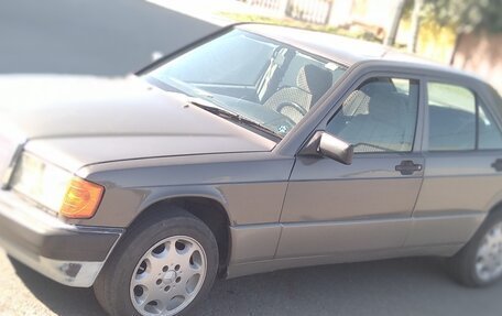 Mercedes-Benz 190 (W201), 1990 год, 650 000 рублей, 7 фотография