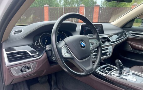 BMW 7 серия, 2019 год, 5 000 000 рублей, 6 фотография