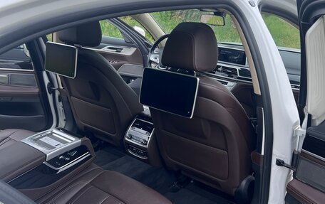 BMW 7 серия, 2019 год, 5 000 000 рублей, 4 фотография