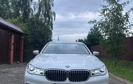 BMW 7 серия, 2019 год, 5 000 000 рублей, 2 фотография