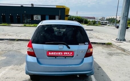 Honda Fit III, 2002 год, 335 000 рублей, 3 фотография