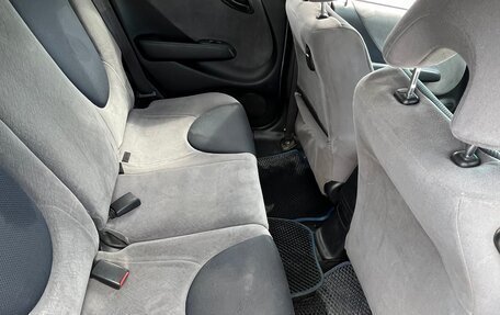 Honda Fit III, 2002 год, 335 000 рублей, 8 фотография