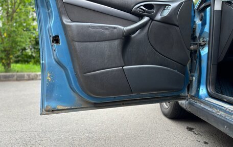 Ford Focus IV, 2001 год, 157 800 рублей, 14 фотография
