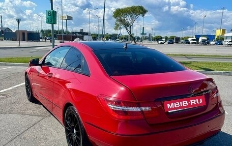 Mercedes-Benz E-Класс, 2010 год, 1 050 000 рублей, 3 фотография
