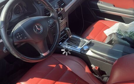Mercedes-Benz E-Класс, 2010 год, 1 050 000 рублей, 9 фотография