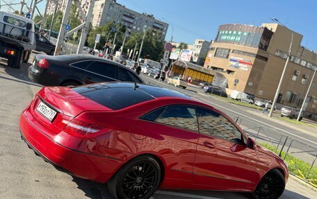 Mercedes-Benz E-Класс, 2010 год, 1 050 000 рублей, 12 фотография