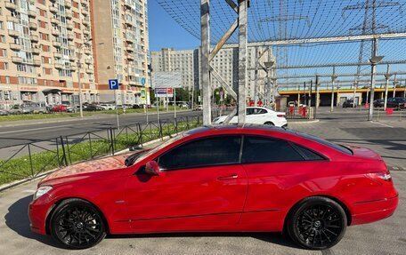 Mercedes-Benz E-Класс, 2010 год, 1 050 000 рублей, 11 фотография