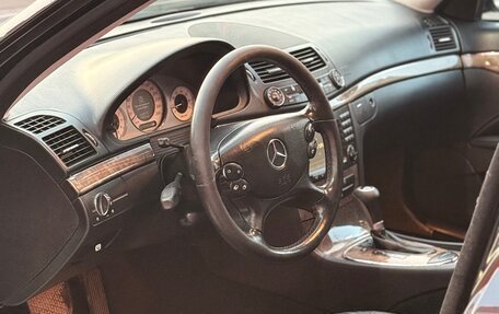 Mercedes-Benz E-Класс, 2008 год, 895 000 рублей, 10 фотография