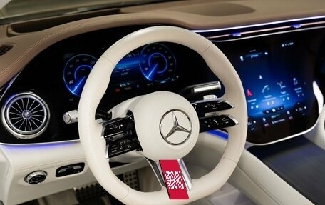 Mercedes-Benz EQS, 2022 год, 7 500 000 рублей, 12 фотография