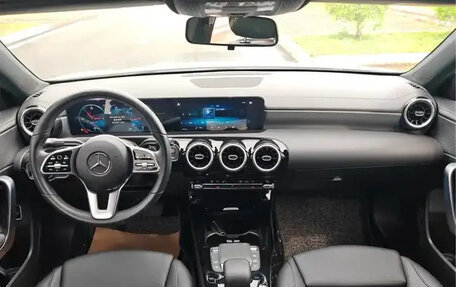 Mercedes-Benz A-Класс, 2021 год, 1 530 000 рублей, 8 фотография