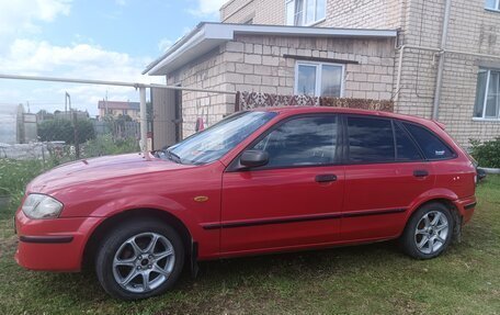 Mazda 323, 2000 год, 300 000 рублей, 4 фотография