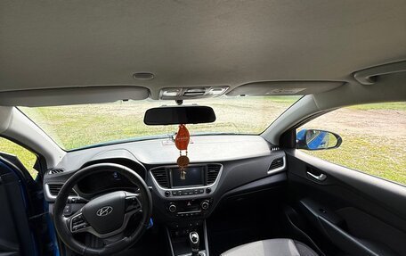 Hyundai Solaris II рестайлинг, 2018 год, 1 200 000 рублей, 6 фотография