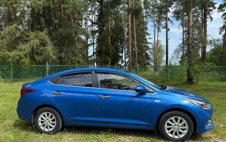 Hyundai Solaris II рестайлинг, 2018 год, 1 200 000 рублей, 3 фотография