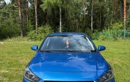 Hyundai Solaris II рестайлинг, 2018 год, 1 200 000 рублей, 5 фотография