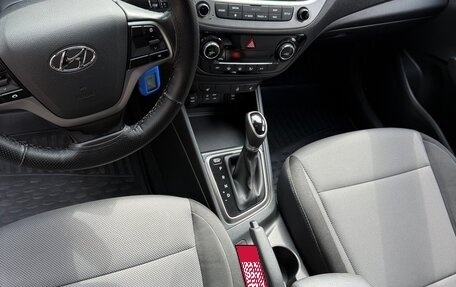 Hyundai Solaris II рестайлинг, 2018 год, 1 200 000 рублей, 9 фотография