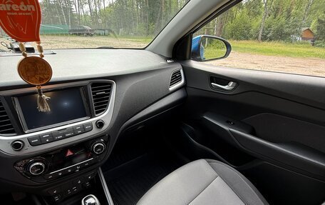 Hyundai Solaris II рестайлинг, 2018 год, 1 200 000 рублей, 20 фотография