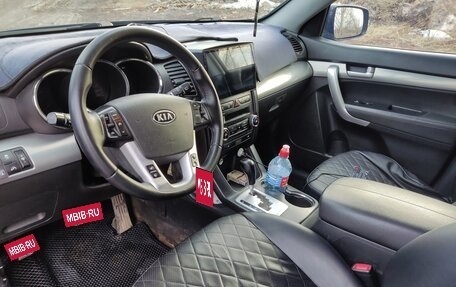 KIA Sorento II рестайлинг, 2010 год, 1 050 000 рублей, 13 фотография