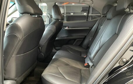 Toyota Camry, 2021 год, 3 450 000 рублей, 14 фотография