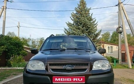 Chevrolet Niva I рестайлинг, 2011 год, 255 000 рублей, 1 фотография