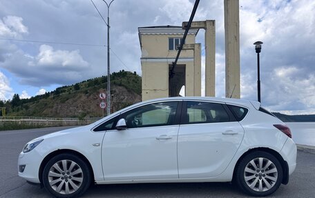 Opel Astra J, 2012 год, 850 000 рублей, 2 фотография