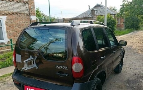 Chevrolet Niva I рестайлинг, 2011 год, 255 000 рублей, 4 фотография