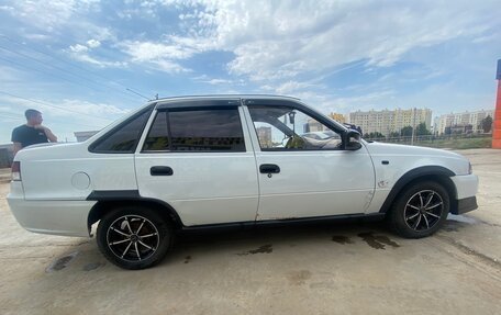 Daewoo Nexia I рестайлинг, 2011 год, 300 000 рублей, 2 фотография