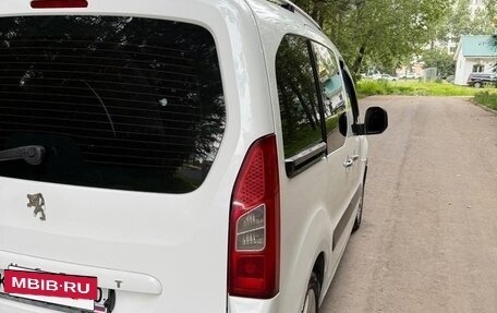 Peugeot Partner II рестайлинг 2, 2011 год, 430 000 рублей, 7 фотография