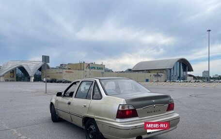 Daewoo Nexia I рестайлинг, 2004 год, 59 000 рублей, 7 фотография