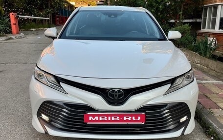 Toyota Camry, 2019 год, 2 620 000 рублей, 4 фотография