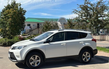 Toyota RAV4, 2015 год, 2 250 000 рублей, 5 фотография