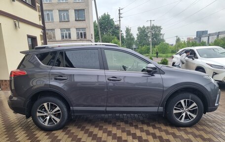 Toyota RAV4, 2016 год, 2 450 000 рублей, 5 фотография