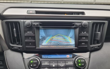 Toyota RAV4, 2016 год, 2 450 000 рублей, 13 фотография