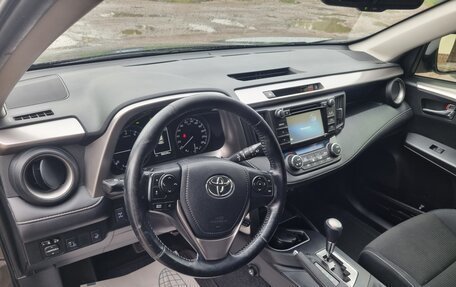 Toyota RAV4, 2016 год, 2 450 000 рублей, 11 фотография