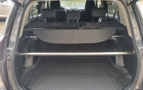 Toyota RAV4, 2016 год, 2 450 000 рублей, 19 фотография