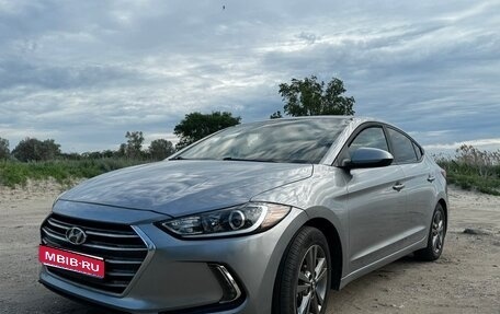Hyundai Elantra VI рестайлинг, 2016 год, 1 340 000 рублей, 1 фотография