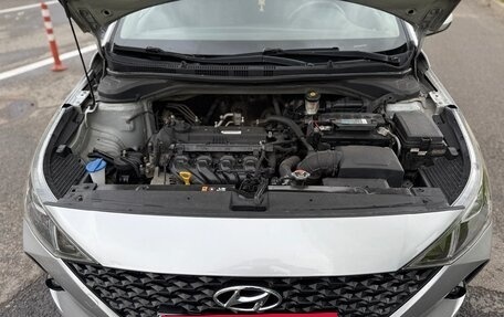 Hyundai Solaris II рестайлинг, 2017 год, 940 000 рублей, 10 фотография