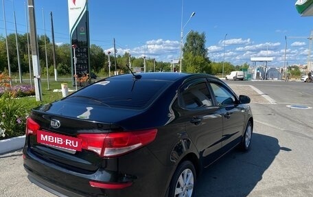 KIA Rio III рестайлинг, 2017 год, 919 999 рублей, 4 фотография