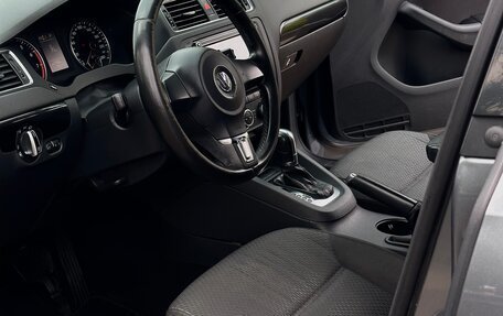 Volkswagen Jetta VI, 2013 год, 1 050 000 рублей, 7 фотография