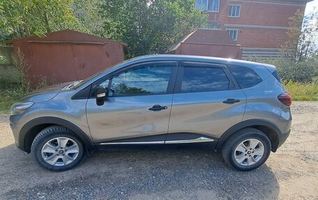 Renault Kaptur I рестайлинг, 2017 год, 1 200 000 рублей, 11 фотография
