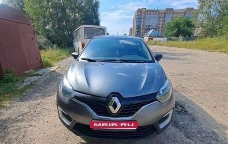 Renault Kaptur I рестайлинг, 2017 год, 1 200 000 рублей, 10 фотография