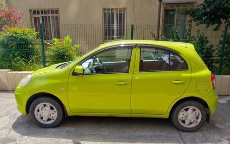 Nissan March IV, 2010 год, 555 000 рублей, 3 фотография