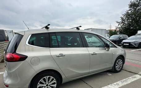Opel Zafira C рестайлинг, 2012 год, 1 100 000 рублей, 3 фотография
